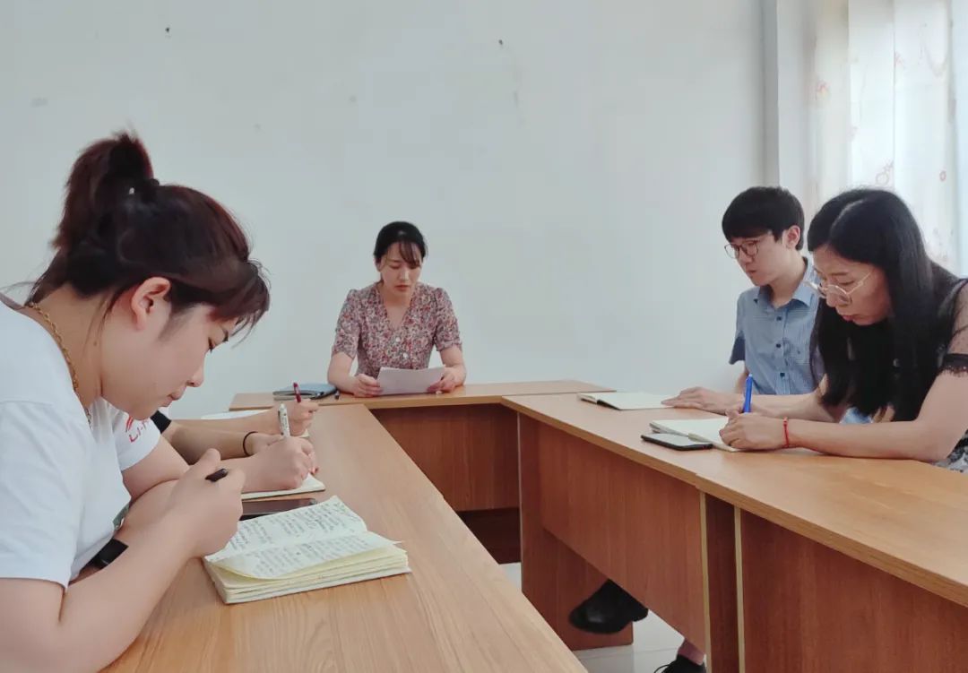 近景2.jpg 近景2.jpg